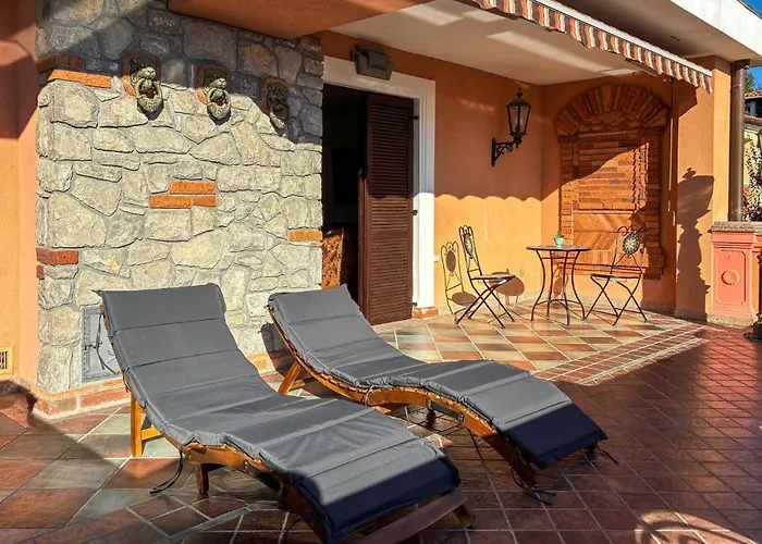 Awesome In With House Sea View Apartmán Opric