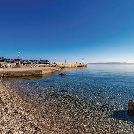 Beautiful In With House Sea View